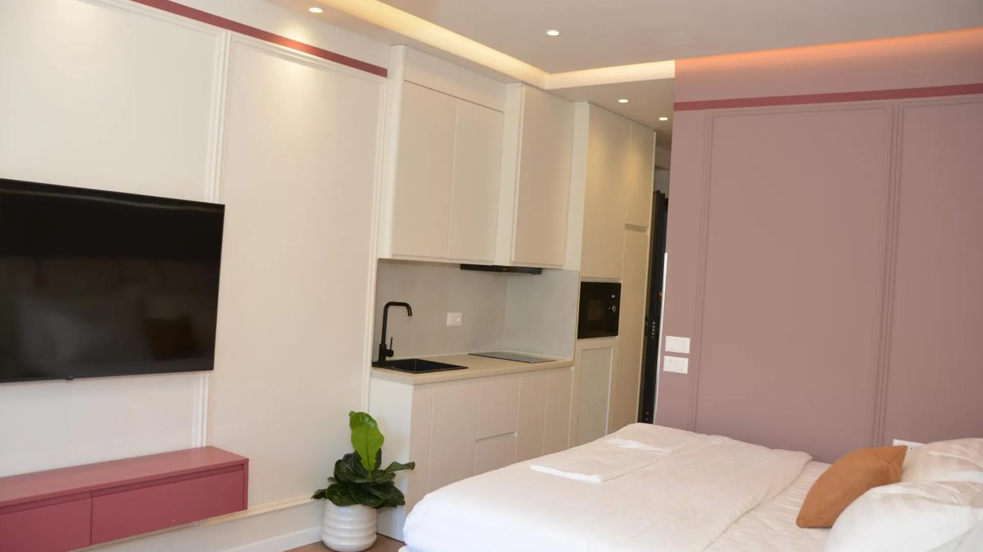 Petit Ritz Apartment Vlore 0*,